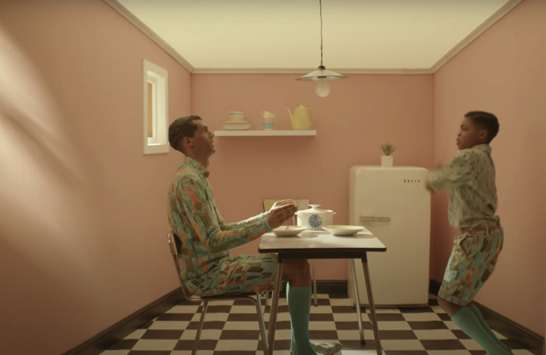 Stromae - Papaoutai - Youtube - un milliard -